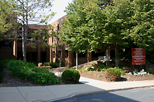 2004ISMPMIHQ.jpg